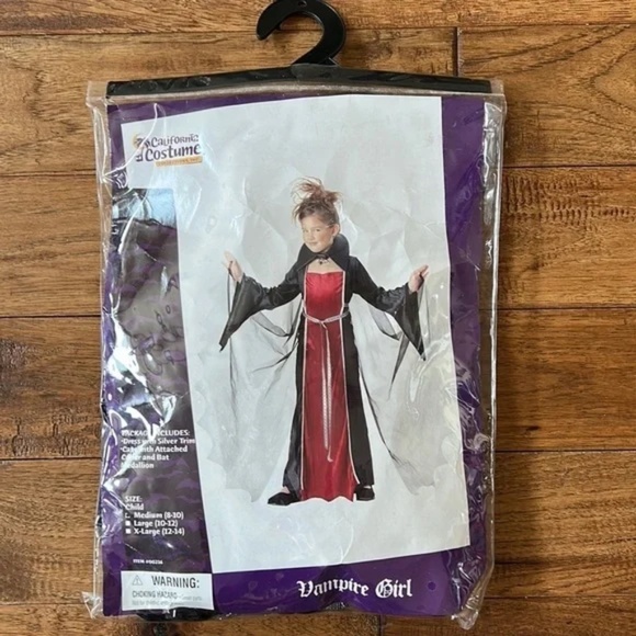 California Costume Vampire Girl Halloween Costume Red & Black Velvet Dress 8-10 - Picture 8 of 13